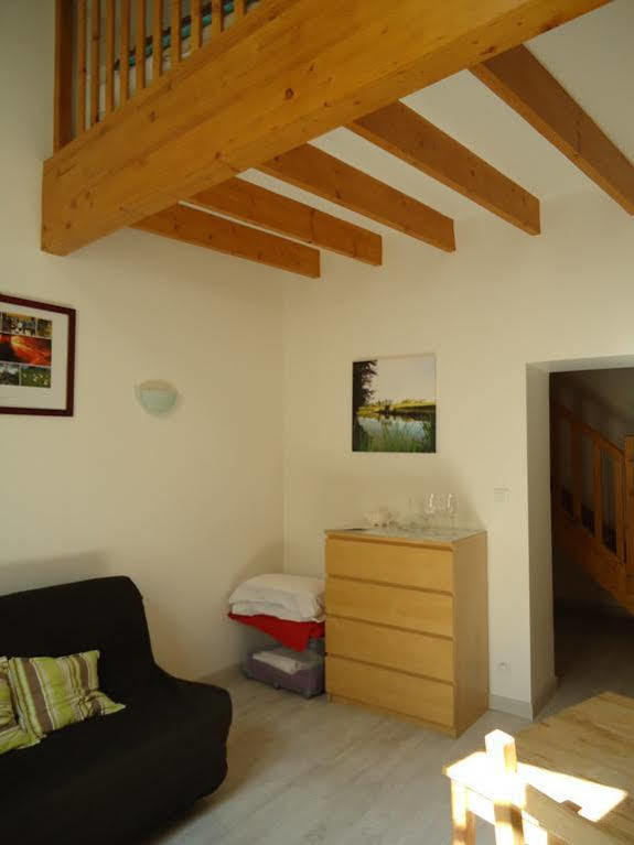 Logis Andraud Studios Saint-Émilion Екстериор снимка