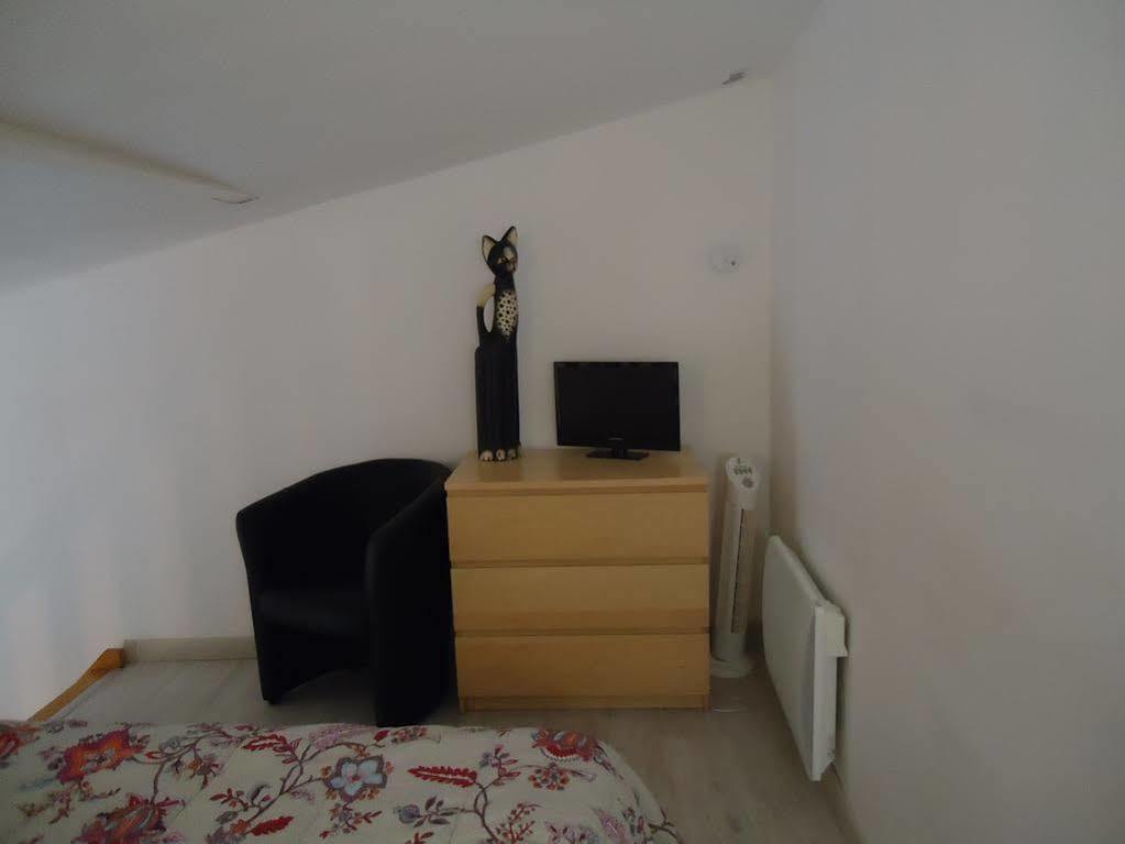 Logis Andraud Studios Saint-Émilion Екстериор снимка